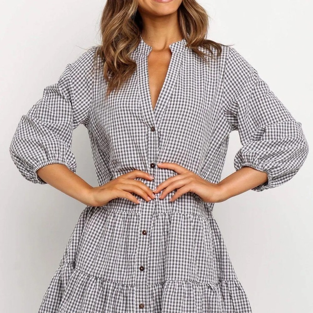 Petal & Pup Classic Gingham Button-Down Dress Size M/L - Picture 3 of 9